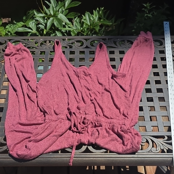 LOFT Plum Knit Top - Picture 1 of 3